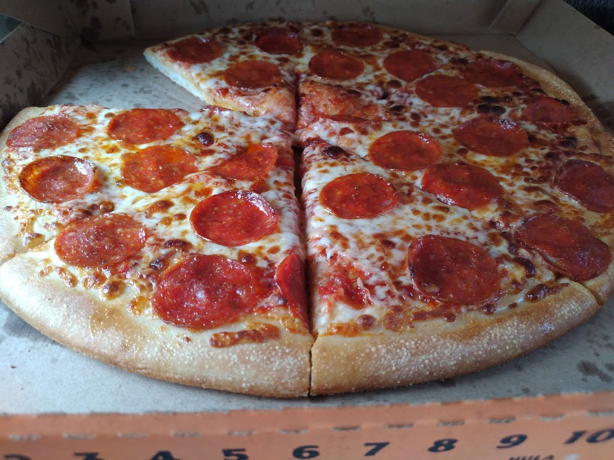 Little Caesars Plaza Citadina Escobedo Photo 6