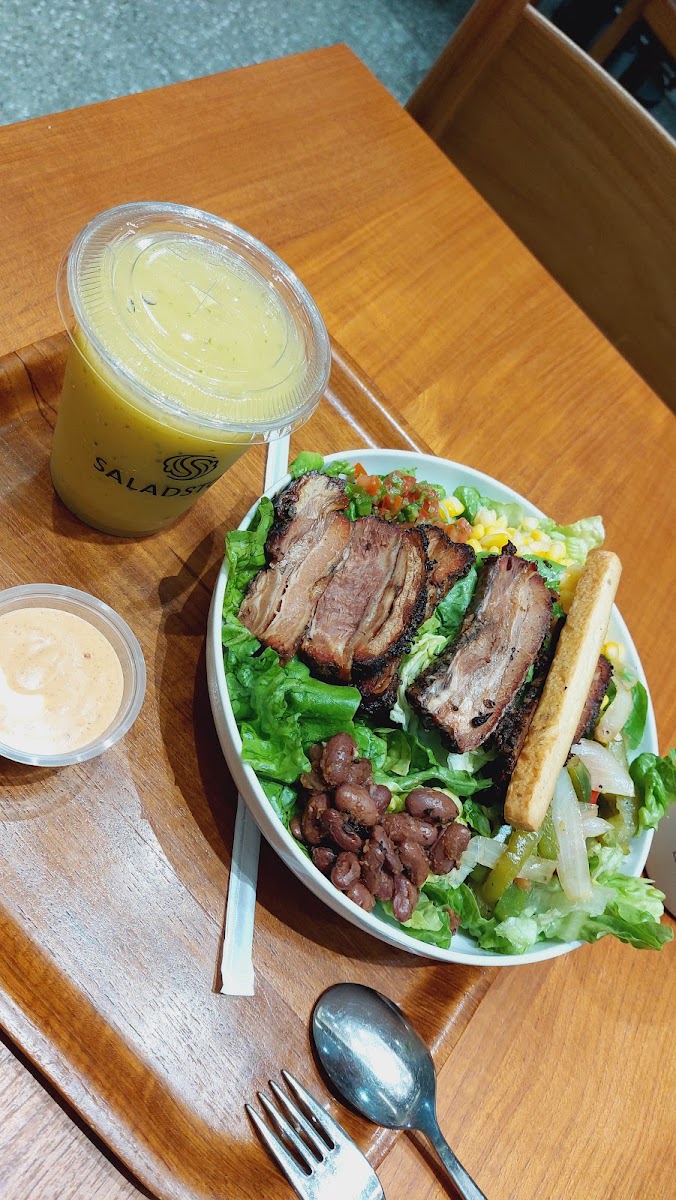 SaladStop! Margocity Photo 8