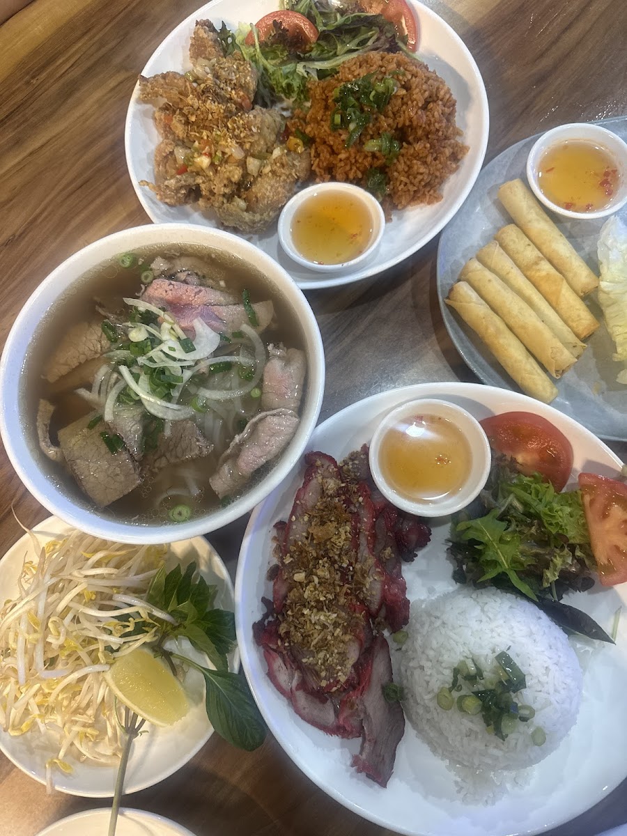 Banh Mi Pho-Natic Photo 3