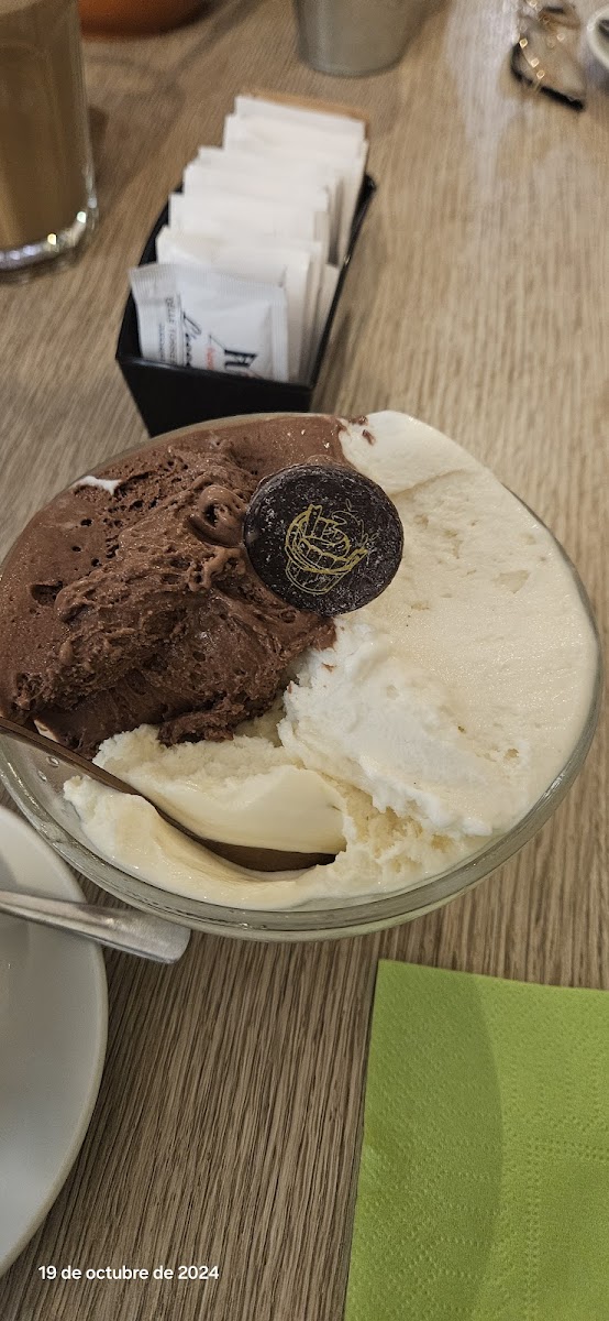 L'Artigiano dei Sapori - GELATO & COFFEE by Giordano Lombardi Photo 10