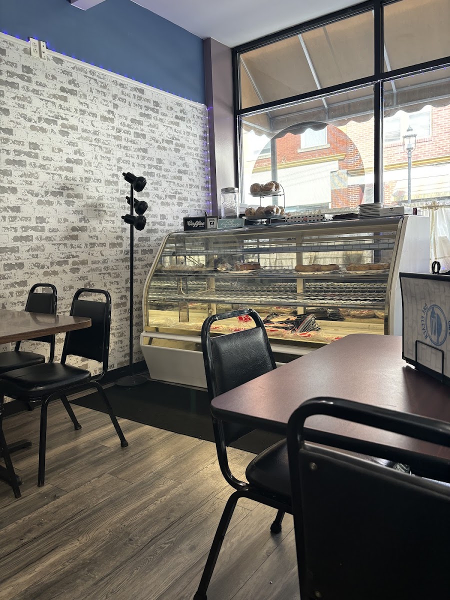 Cafe One Eleven Photo 4