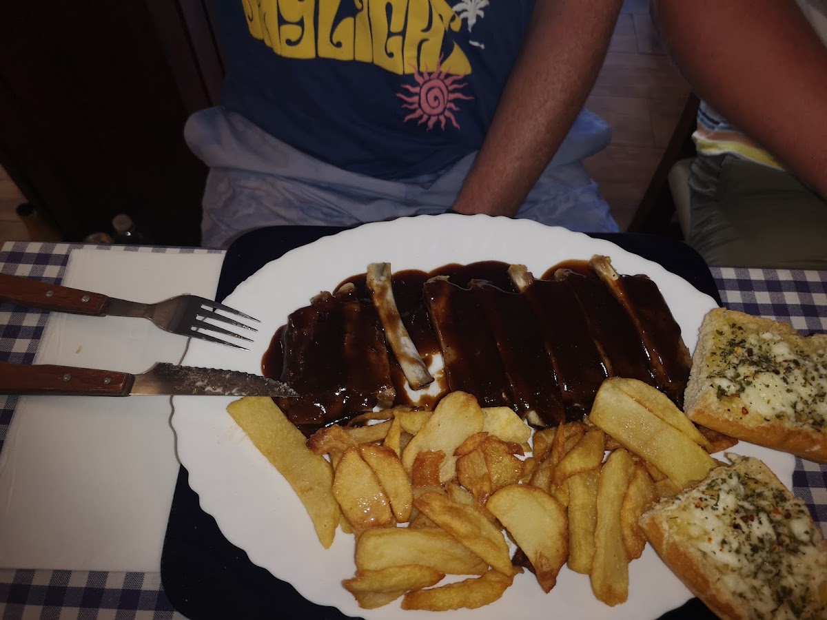 Scott's Family Restaurant Photo 4