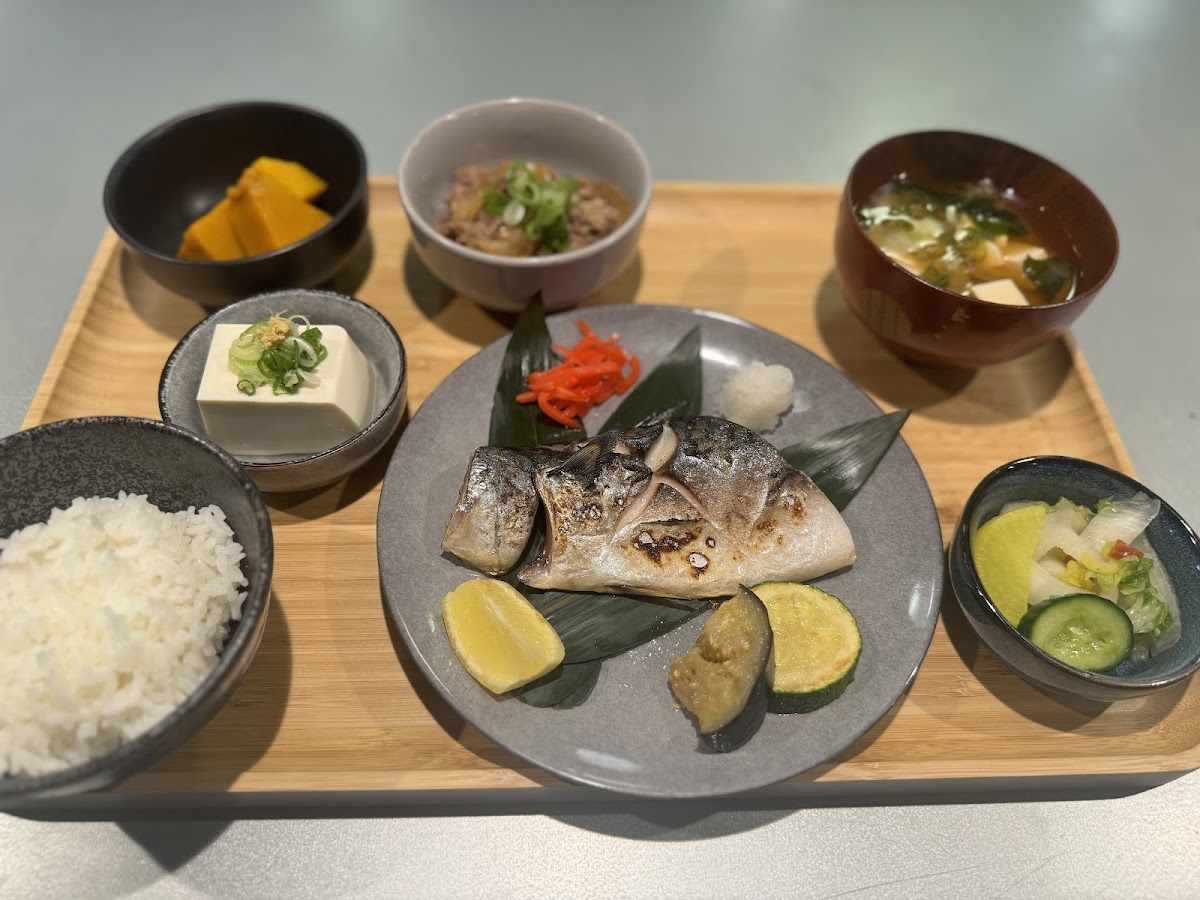 ITSUKI 一樹 Japanese Style Cafe Photo 8