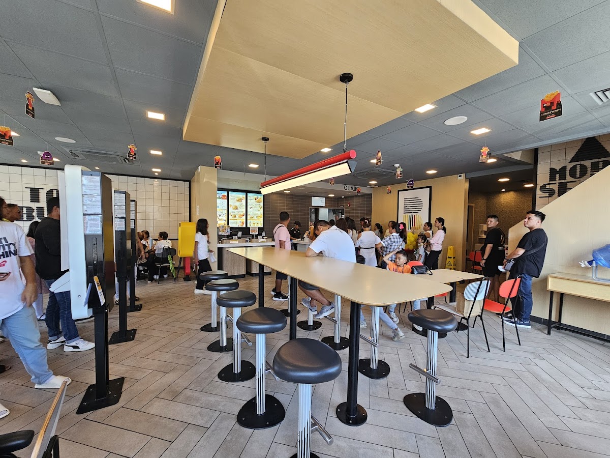 McDonald's San Fabian Pangasinan Photo 6