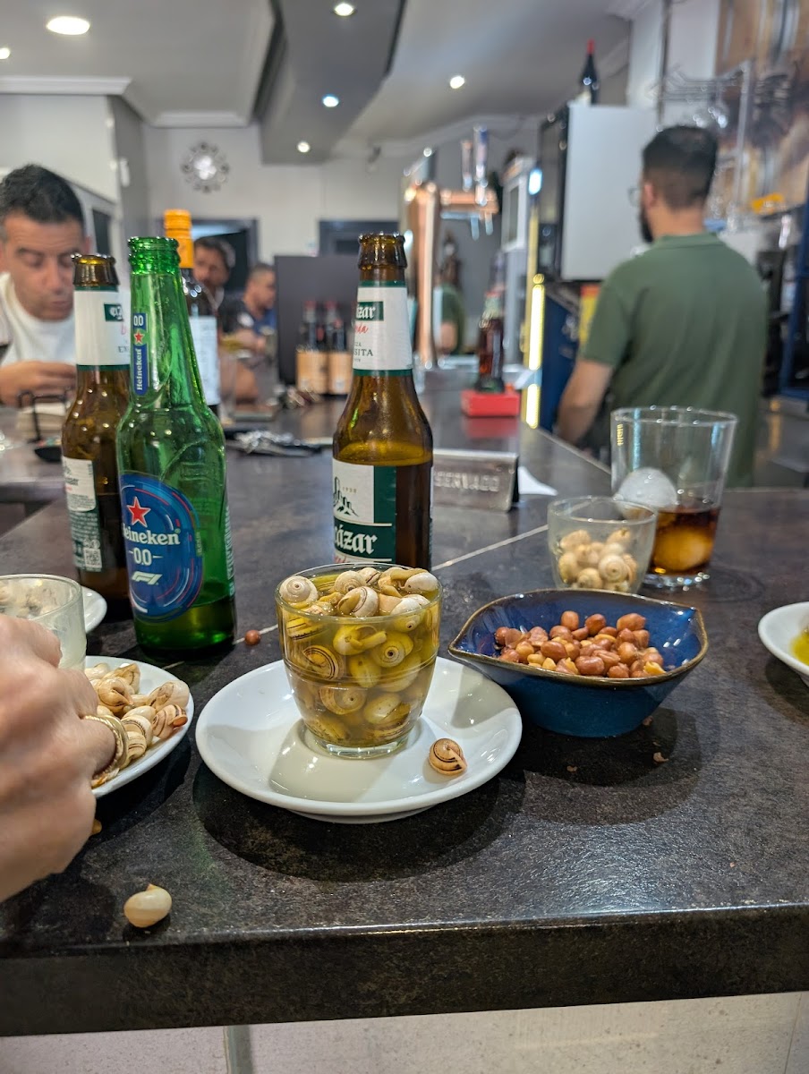 Taberna Los Monteros - Raciones y tapas en Úbeda Photo 3