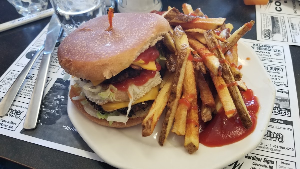The Corner Pocket Restaurant Photo 10