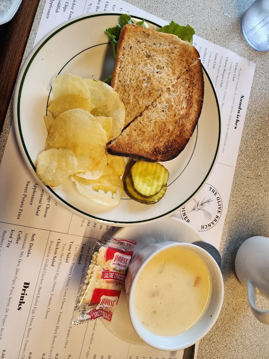 Olive Branch Family Diner Photo 8