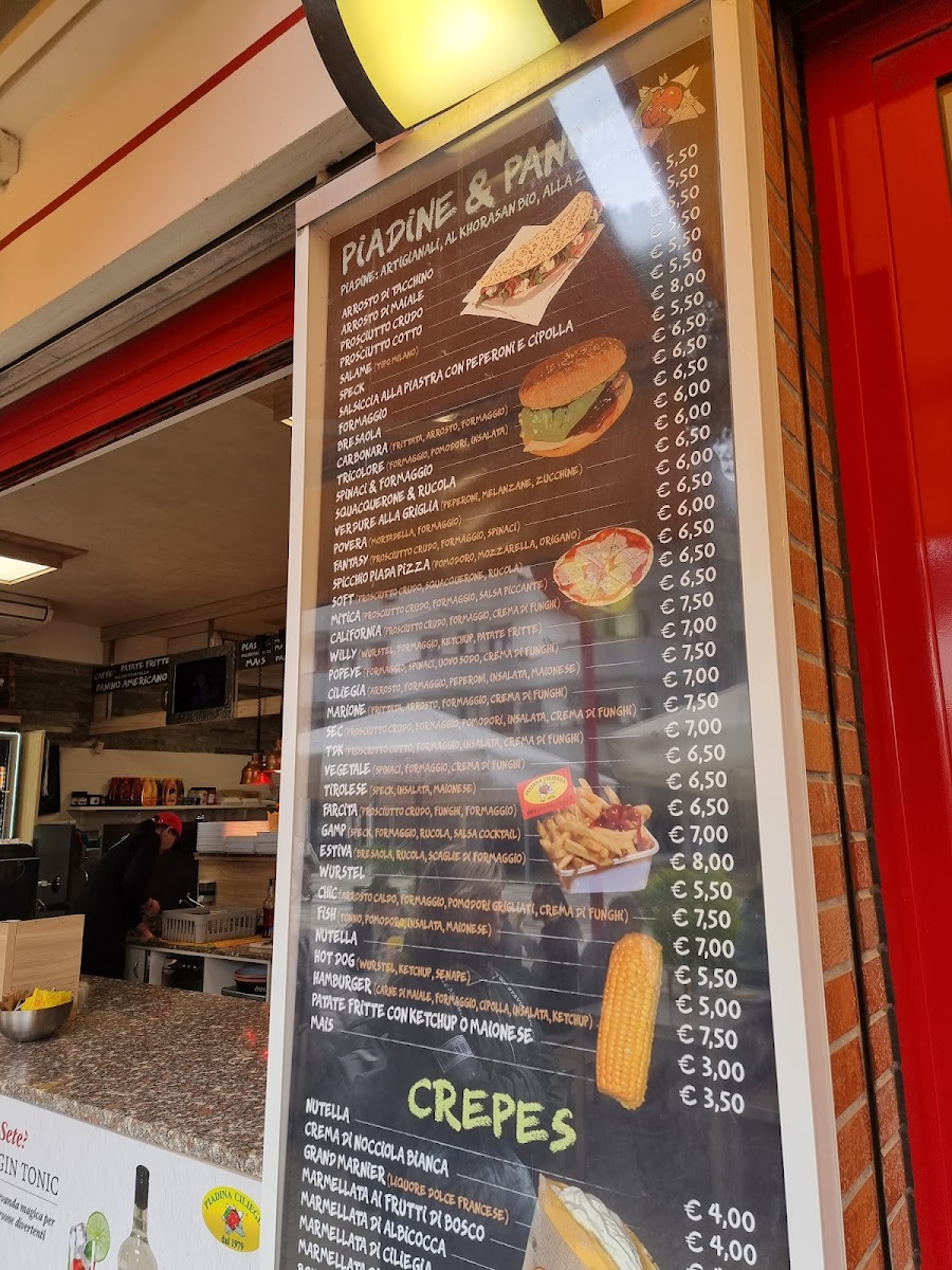 Piadina Ciliegia Photo Menu 6