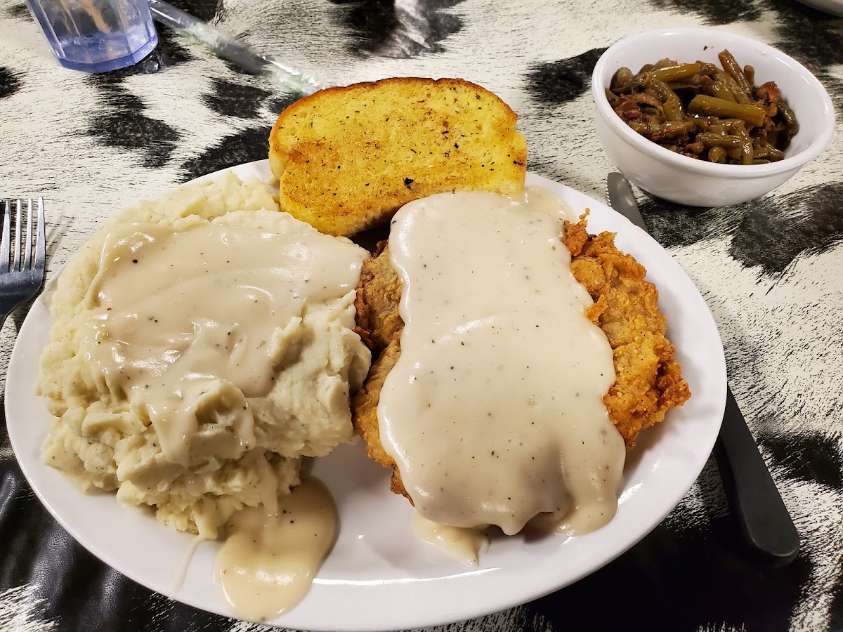 Charlie's Bar and Grill Photo 5