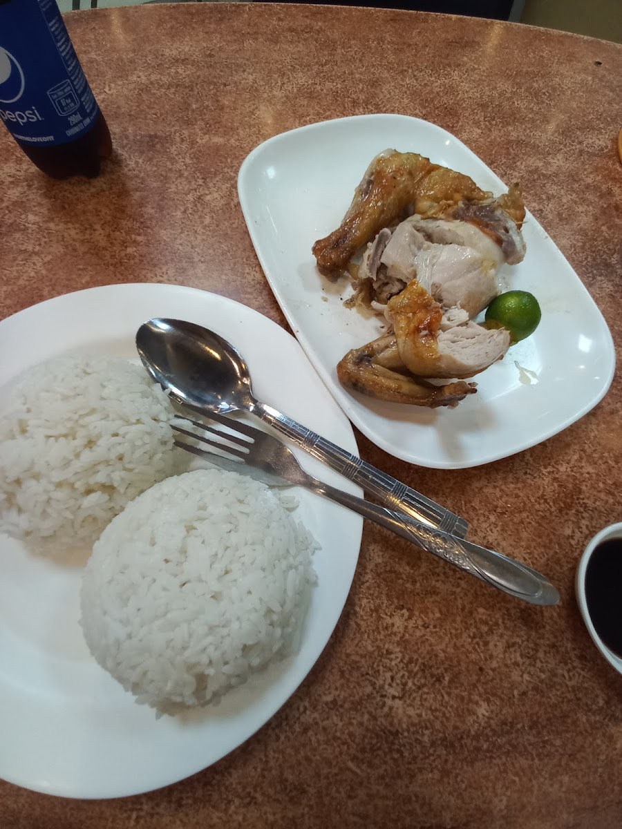 Dimple's Lechon House Photo 8