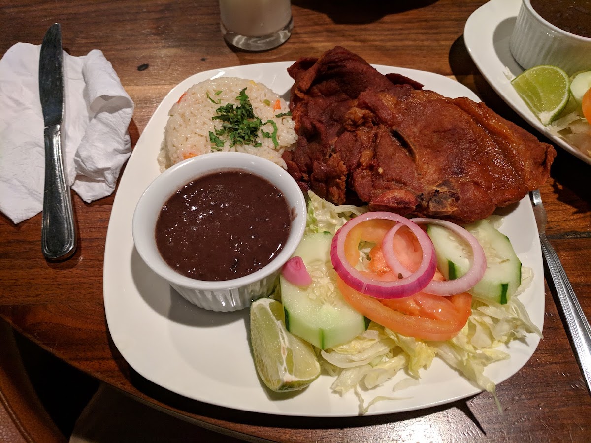 El Pueblo Photo 3