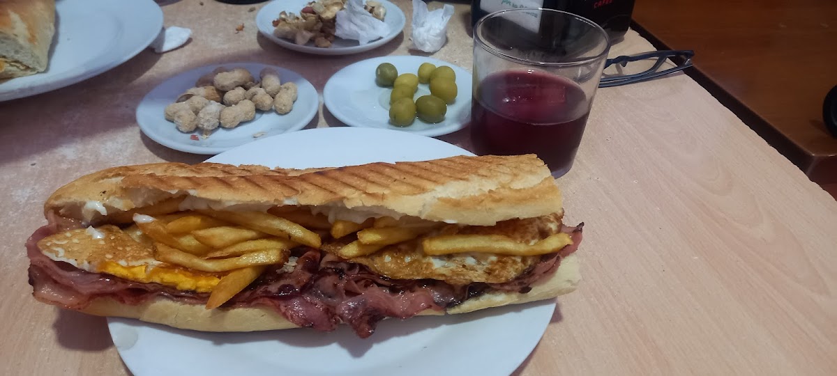 Bar Cafeteria Cristina Photo 5