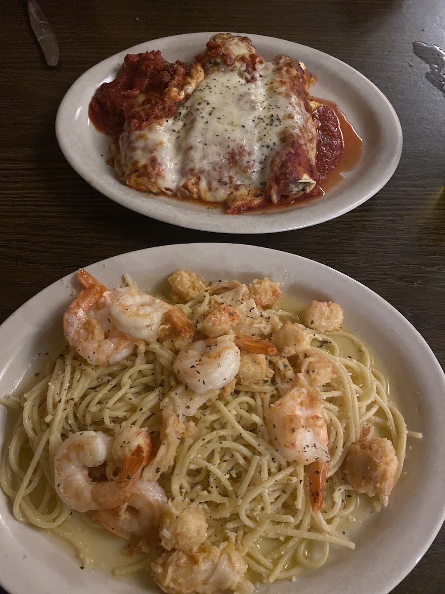 Mama Leone's Italian Restaurant Photo 10