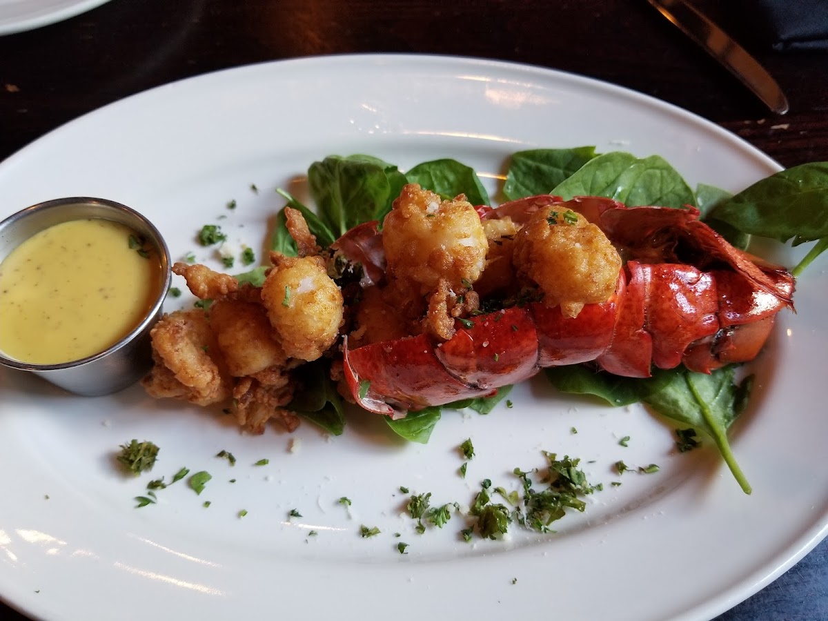 Fratellis Italian Steakhouse Winston-Salem Photo 7