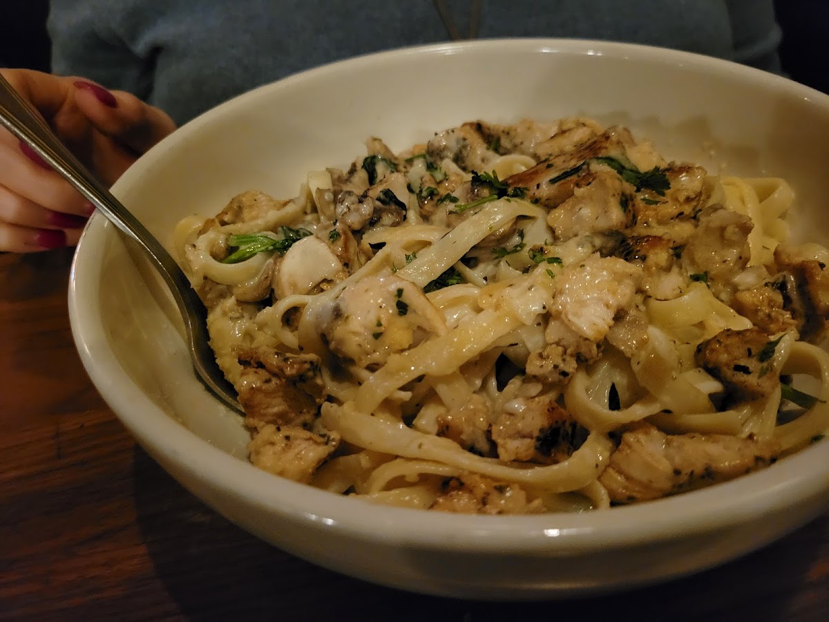 Fratellis Italian Steakhouse Winston-Salem Photo 8