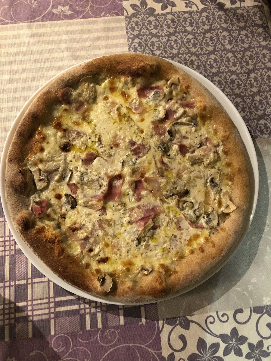 Ala Ventana Pizzería Photo 5