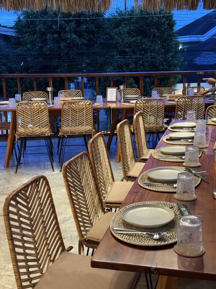 Kamaya Restaurant & Café
