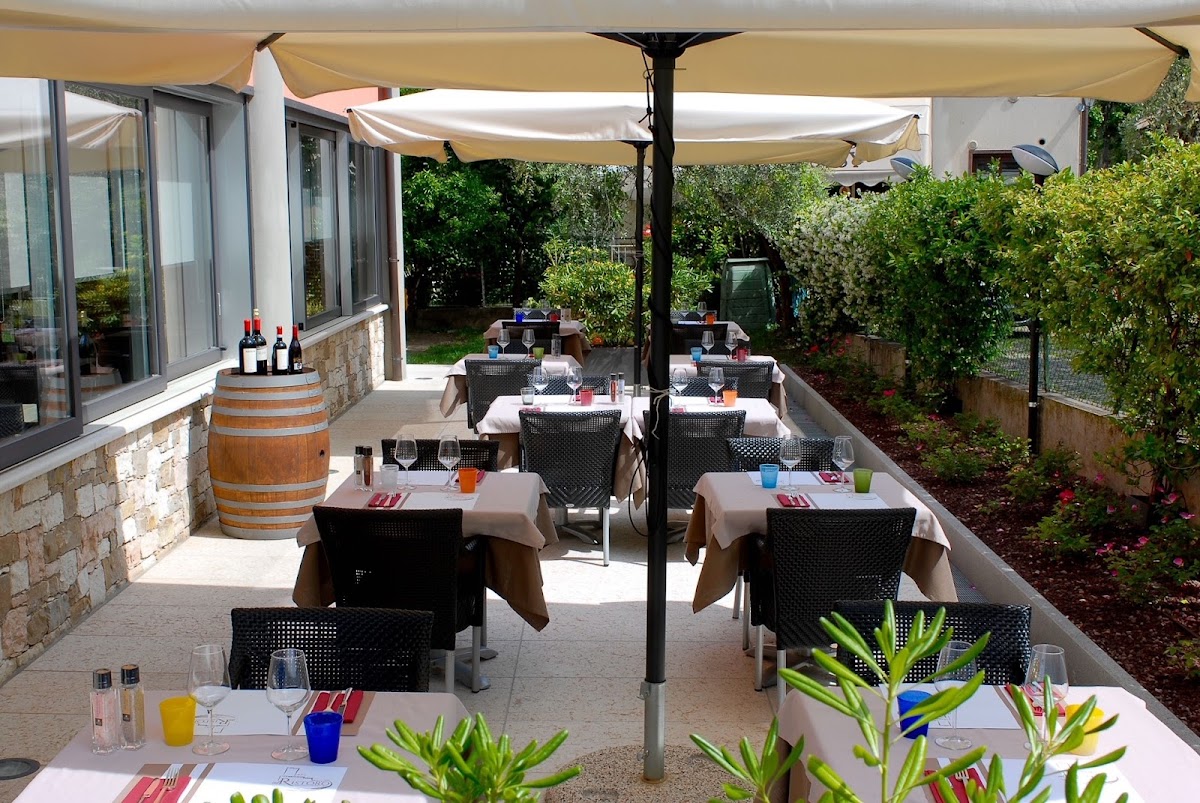 Ristorante Pizzeria 'al Ristoro'