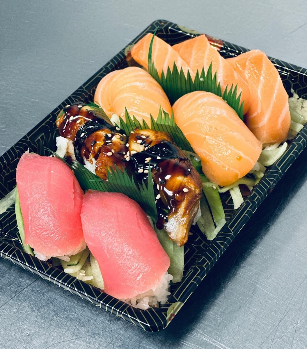 Sumo Hibachi and Sushi Photo 5
