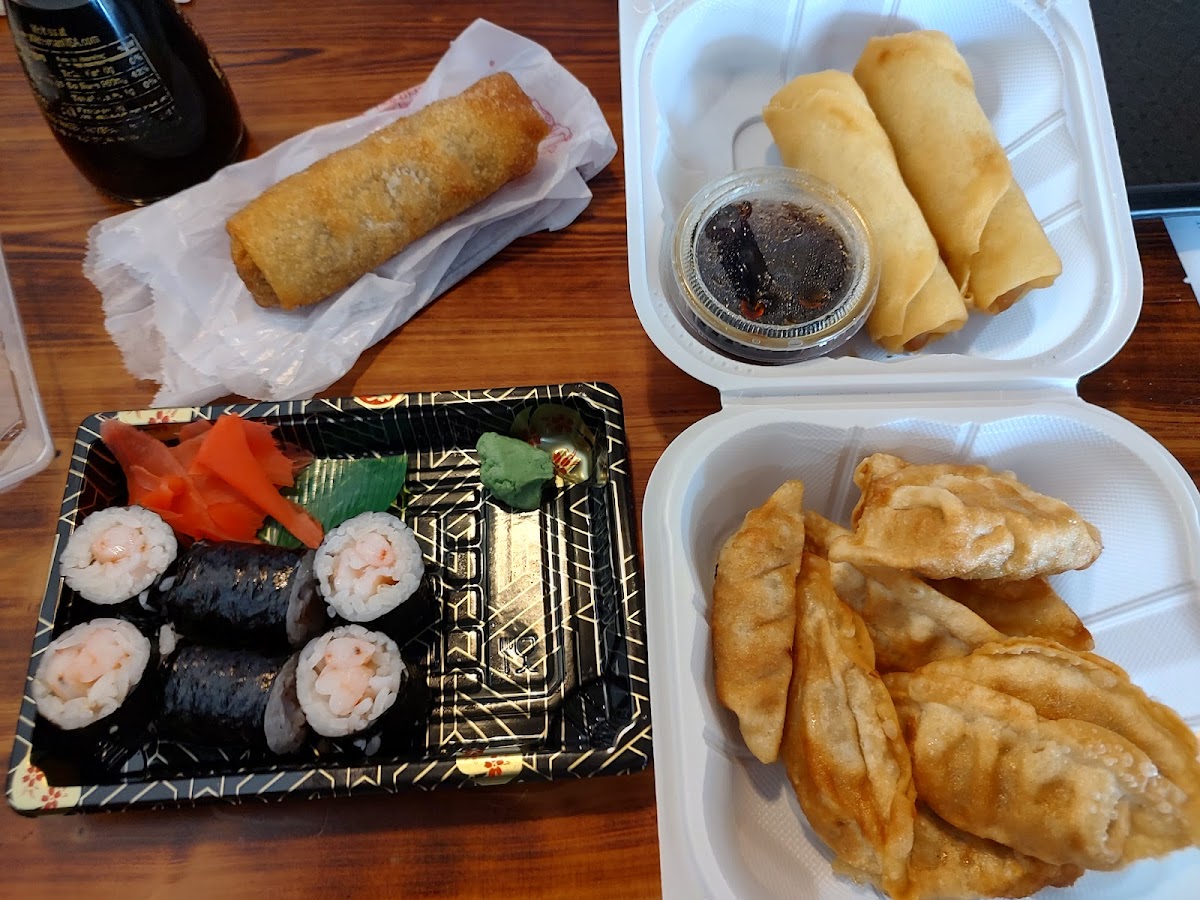 Sumo Hibachi and Sushi Photo 6