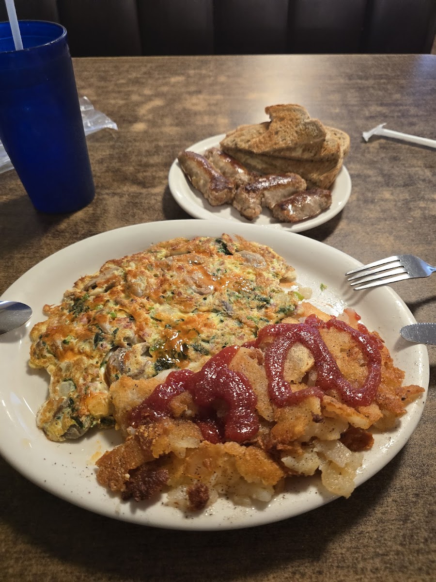 Home Style Family Restaurant Photo 2
