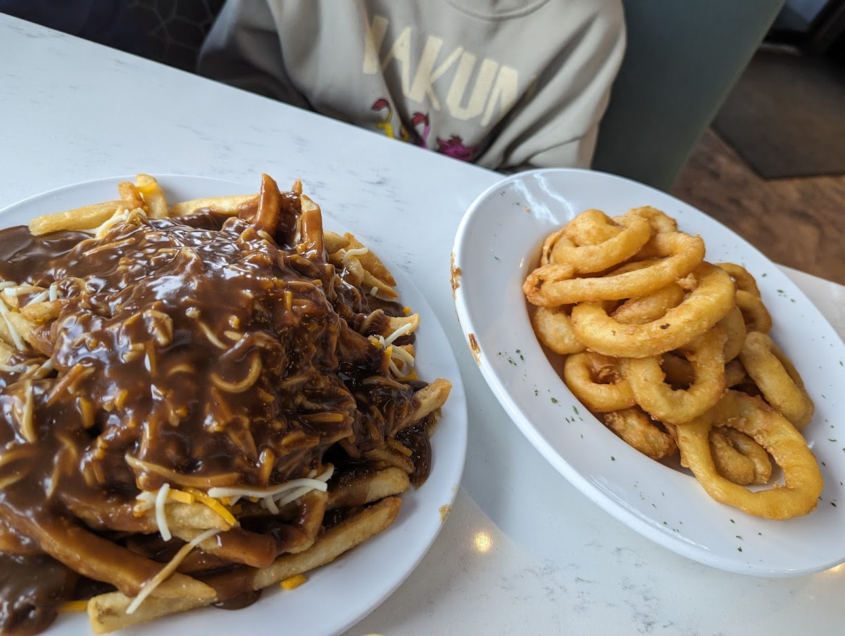 Flying Saucer Restaurant Photo 8