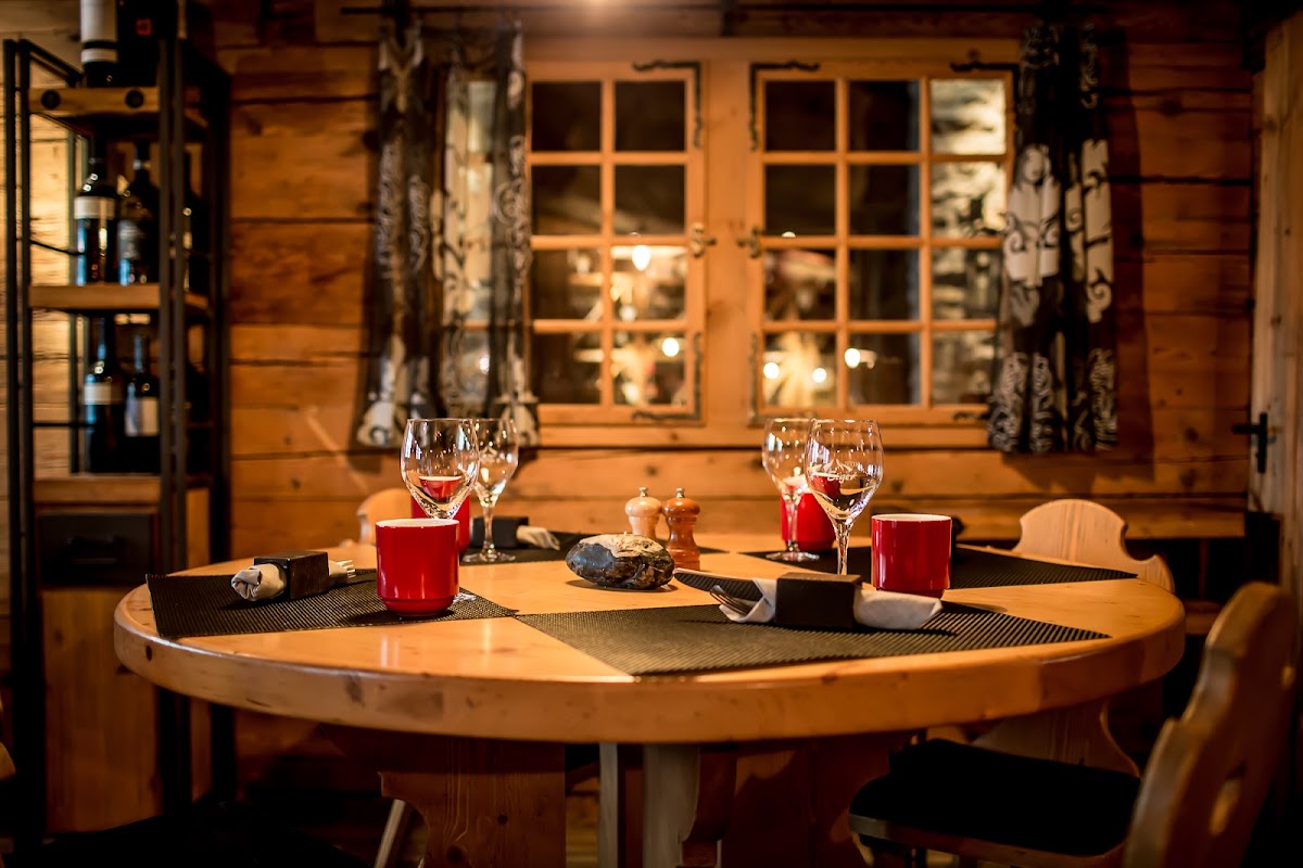 Barrys Restaurant, Bar & Lounge