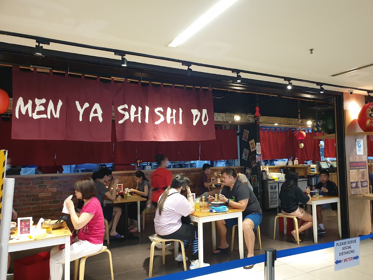 Menya Shishido B.Land Photo 4