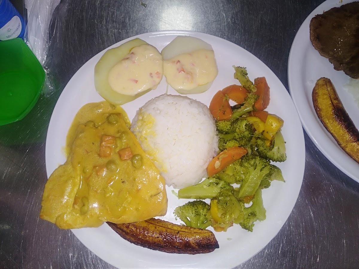 RESTAURANTE DELICIAS PAISAS Photo 6