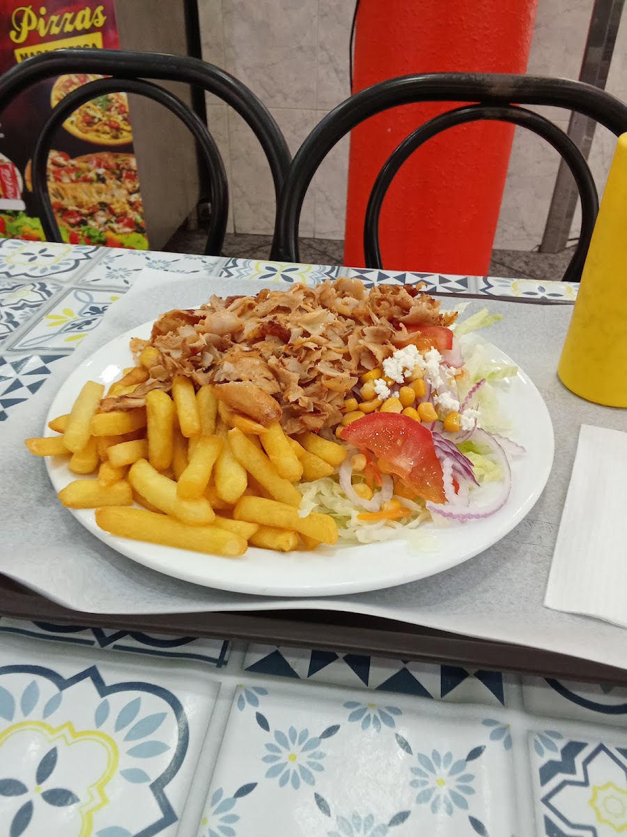 Sabor Kebab & pizzeria Photo 4