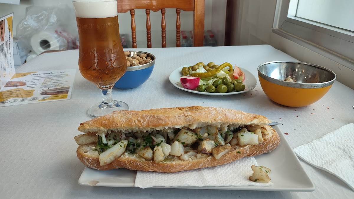 L'Encontre Bar&Cafeteria Photo 6