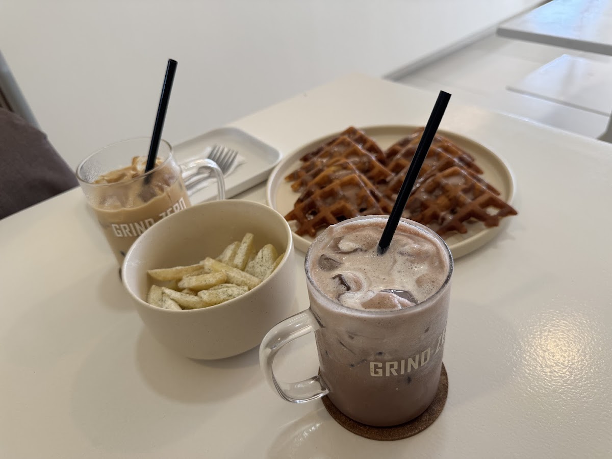 Grindzero Coffee - Tubigon, Bohol Photo 5