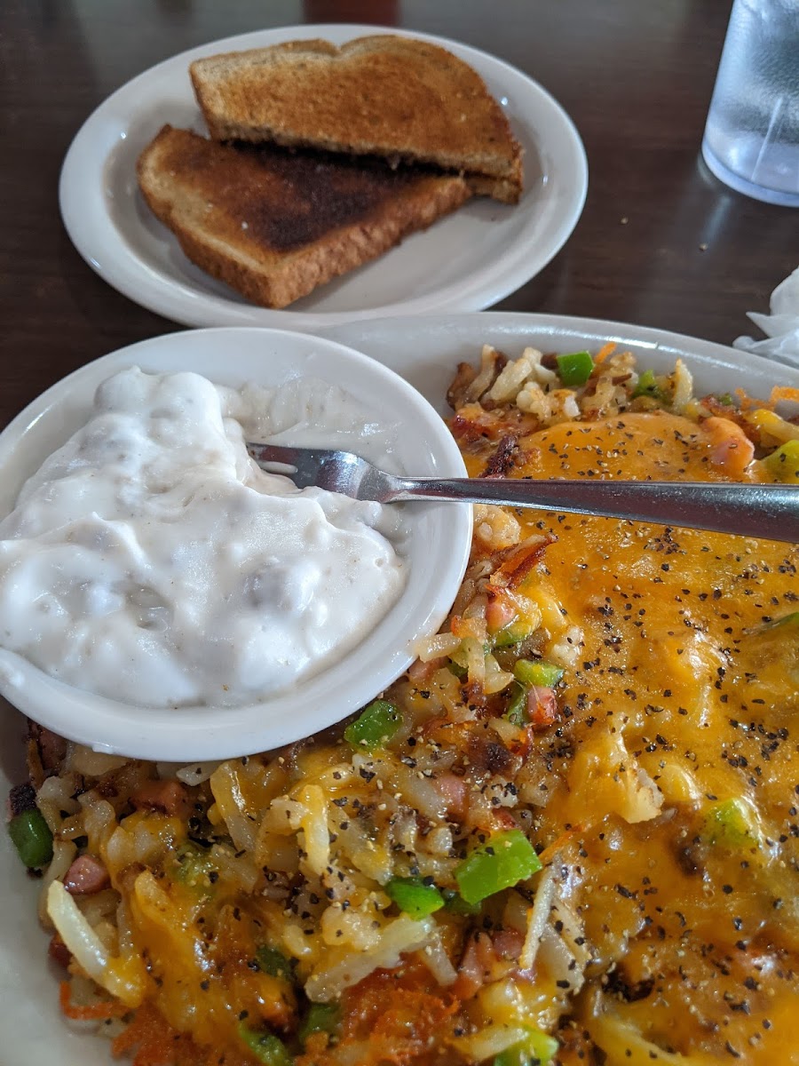 Shirley's Chuckwagon Cafe Photo 9