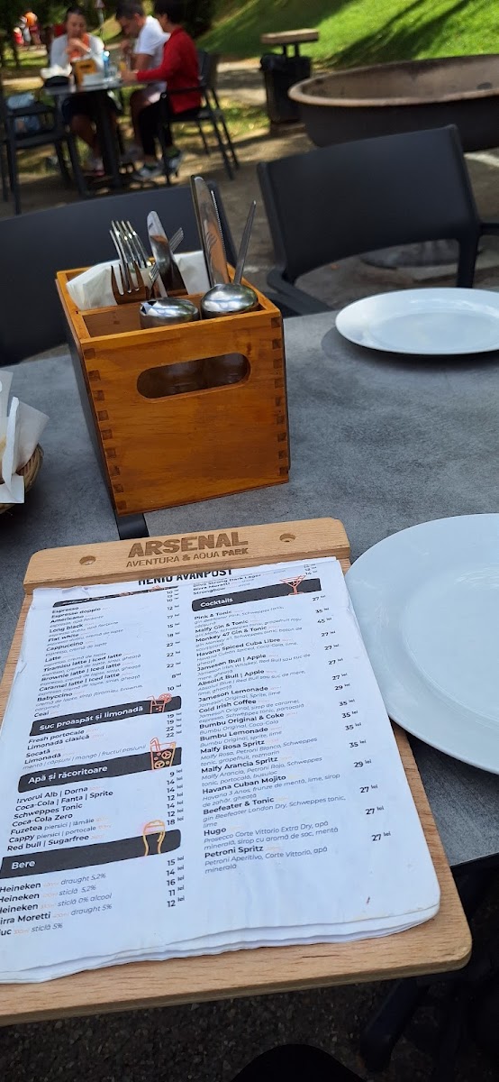 Restaurant Arsenal Park Photo Menu 3