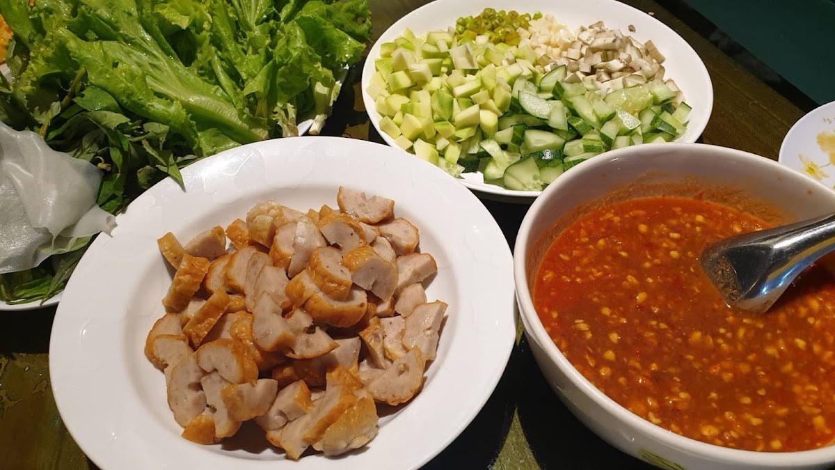 แหนมเนืองใกล้ฉัน - แดงแหนมเนือง by sudrak Photo 10