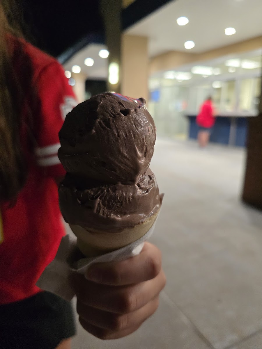 Twisters Frozen Custard Photo 9