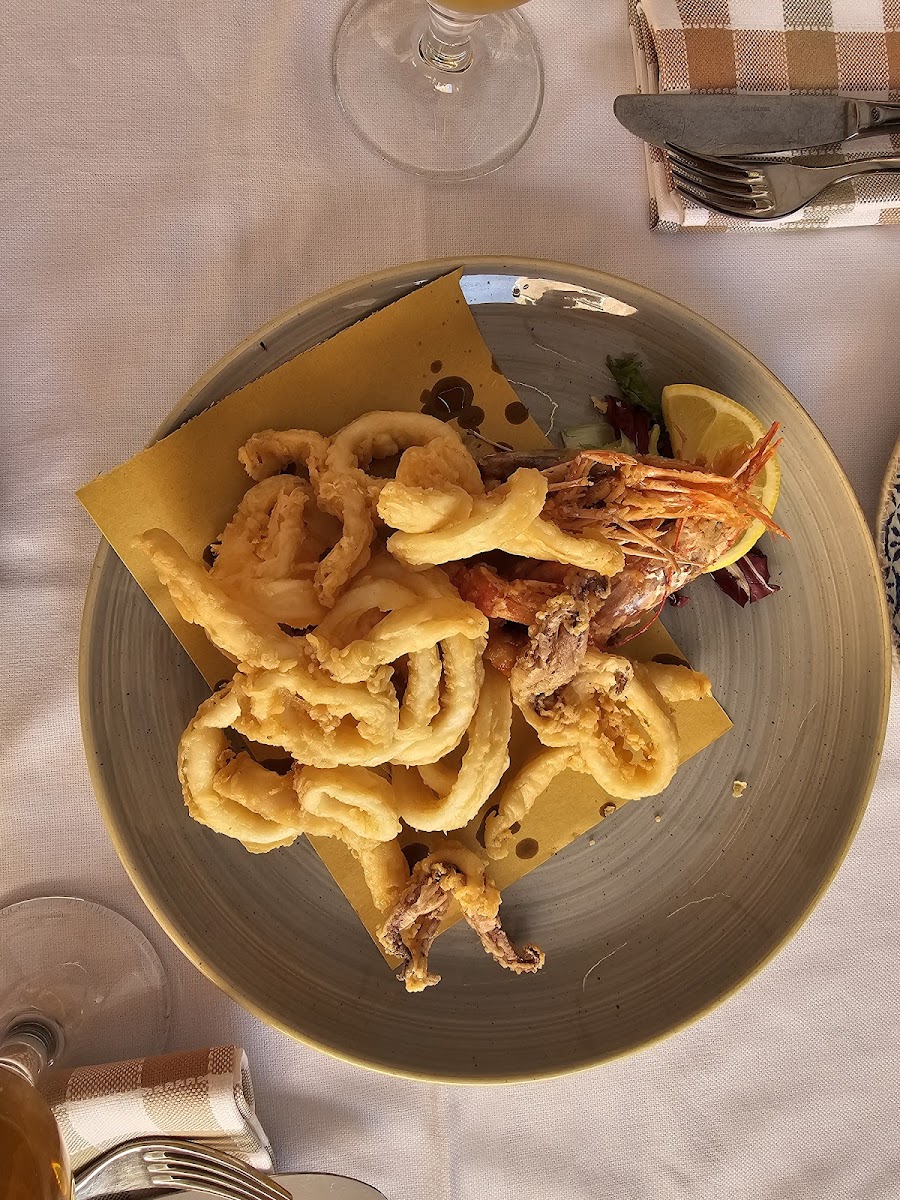 Ristorante Pizzeria Taverna degli Amici Photo 10