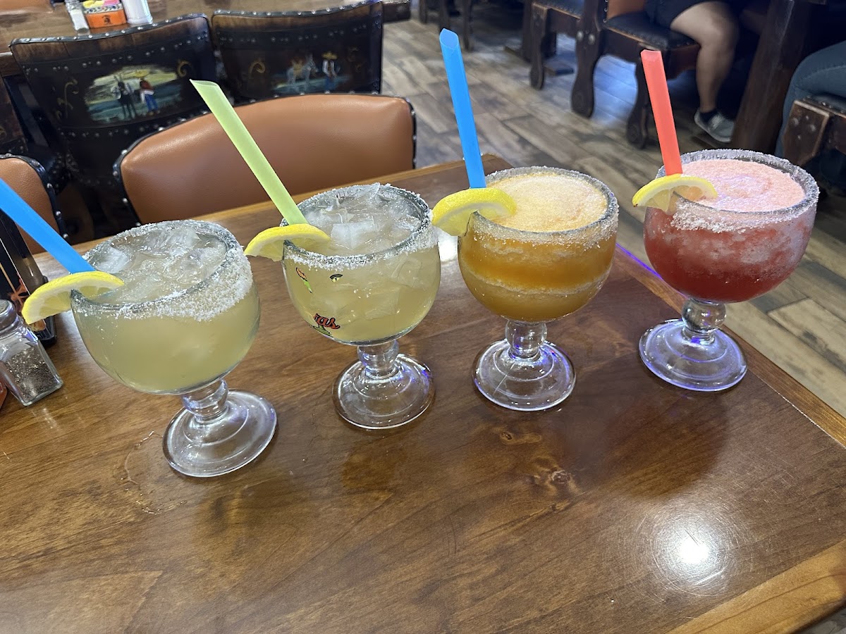 Casa Margaritas Mexican Grill & Bar Photo 4