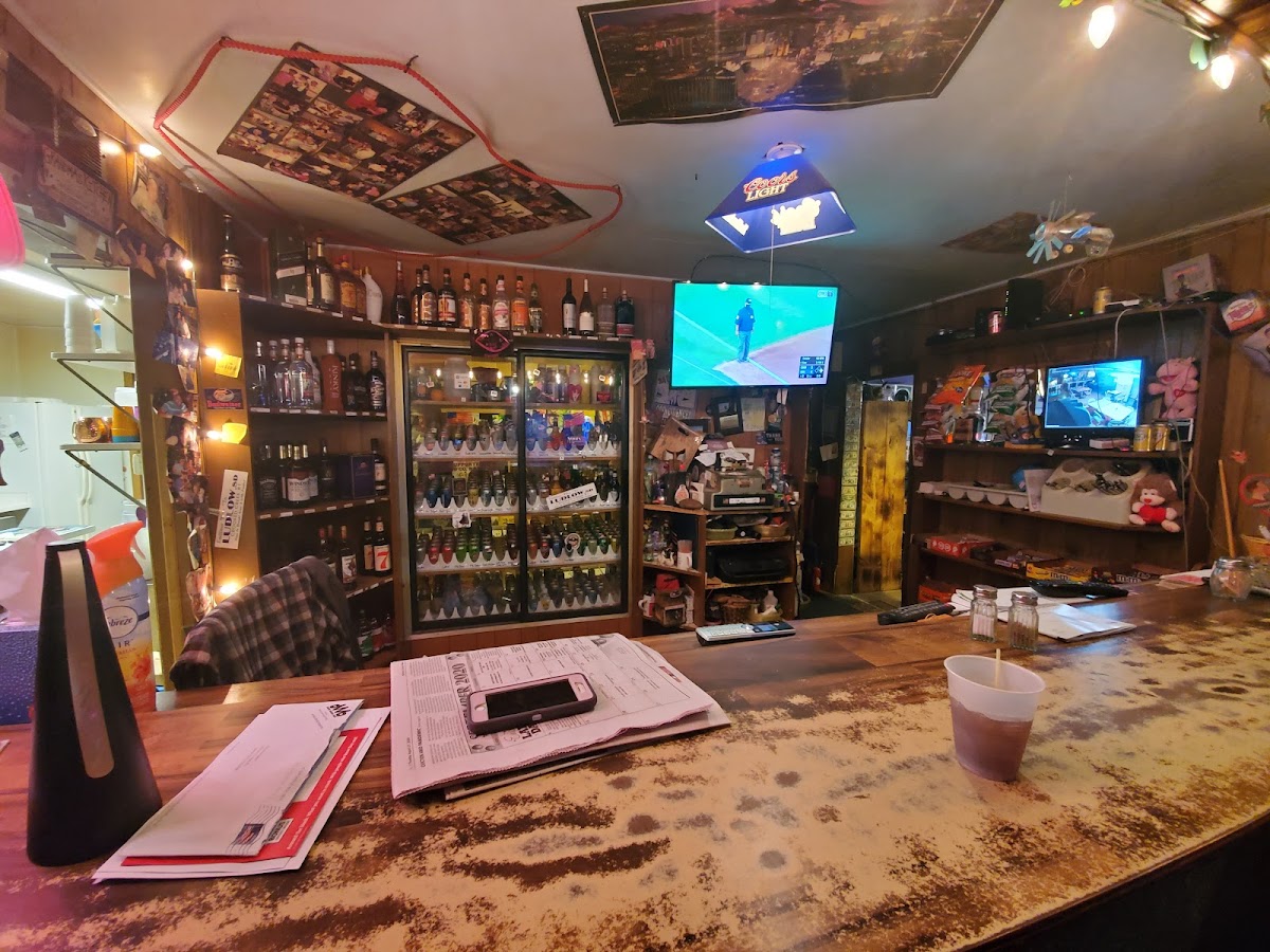 Ludlow Bar and Grill