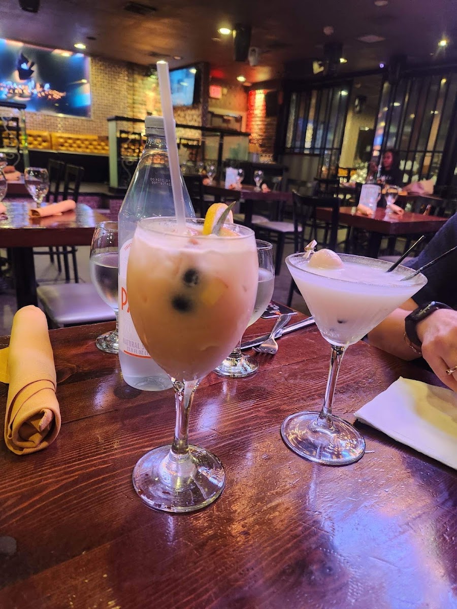 Bonfire Bar & Grill Photo 8