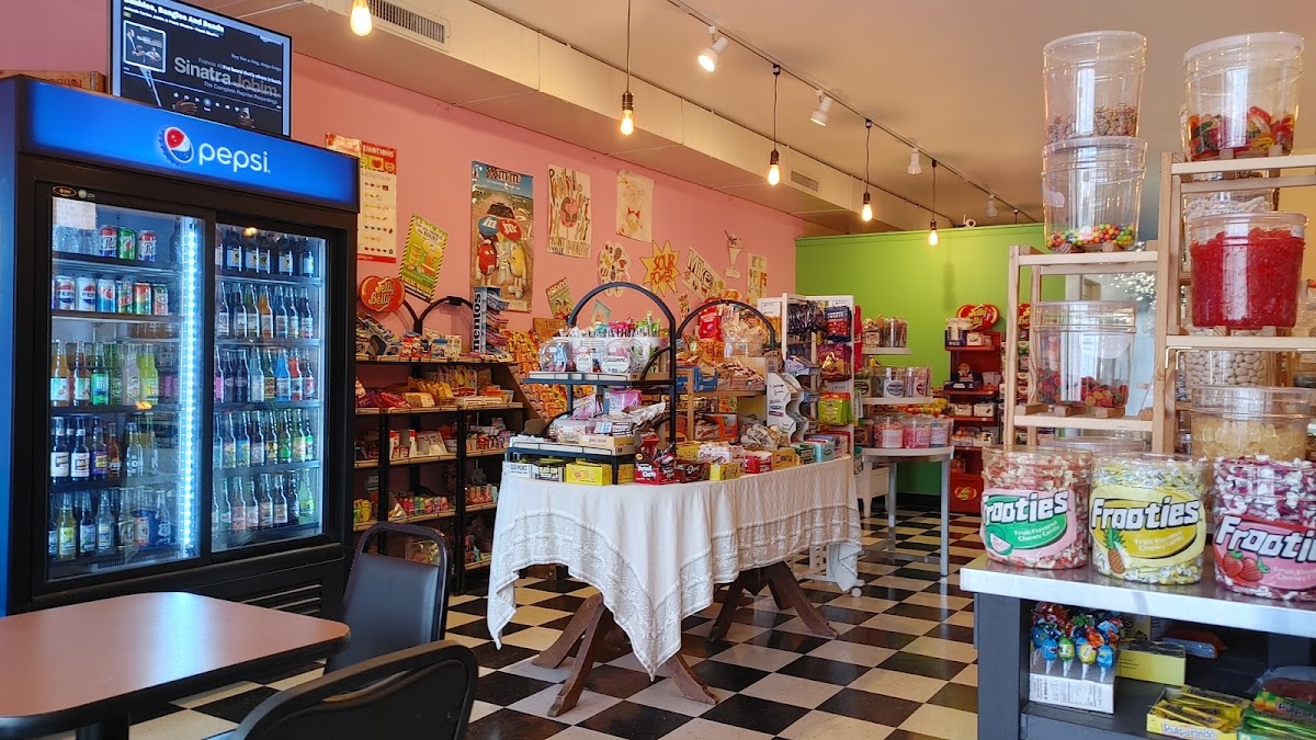 The Sweet Tooth Photo 3