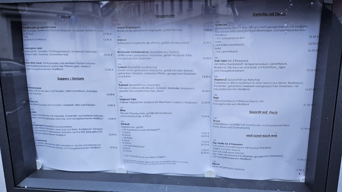 Restaurant & Bistro Kaukasia Photo Menu 8