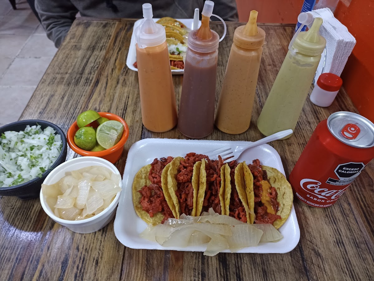 Taquería Regios Sucursal del Valle Photo 5