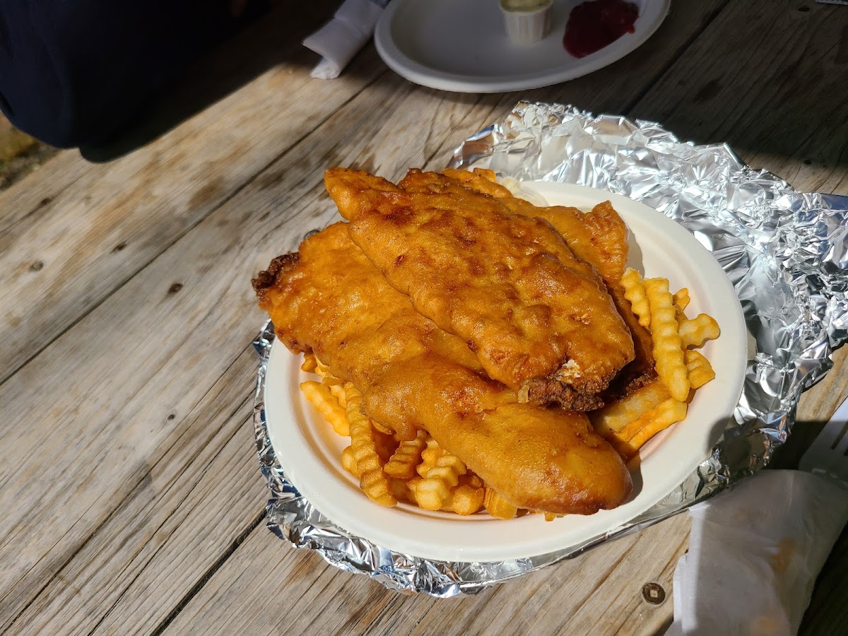 Fish and Ships Photo 3