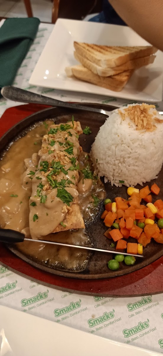 Smacks Bistro Photo 5