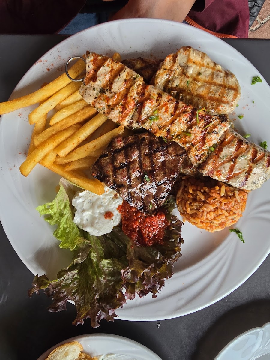Restaurant Samos Photo 4