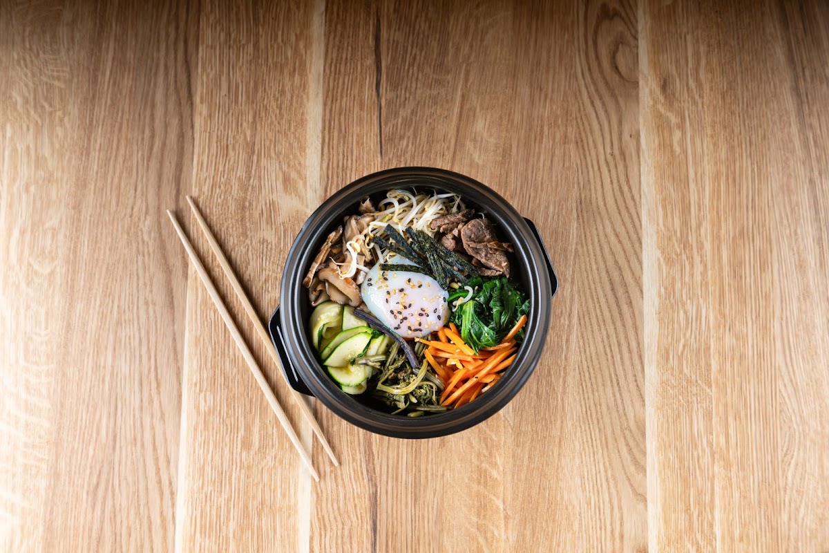 Han Kitchen Photo 5