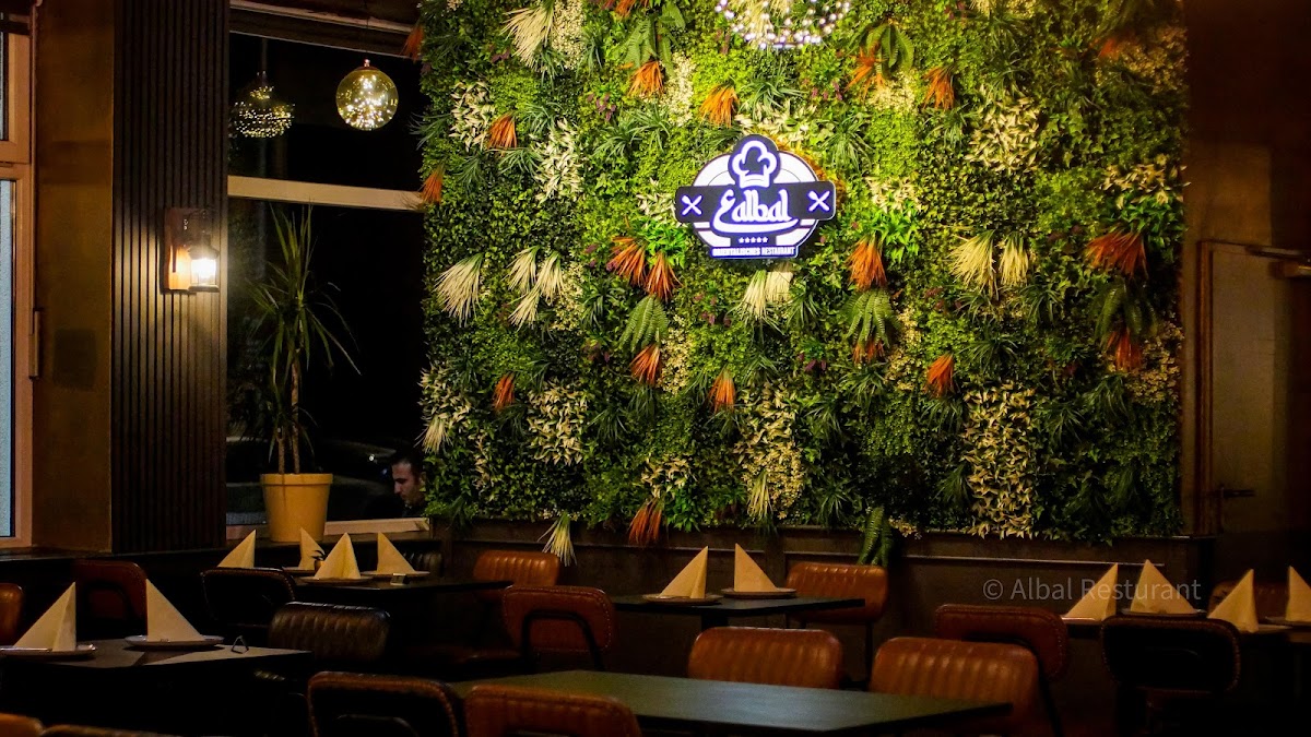 ALBAL Restaurant | مطعم عالبال - Münster