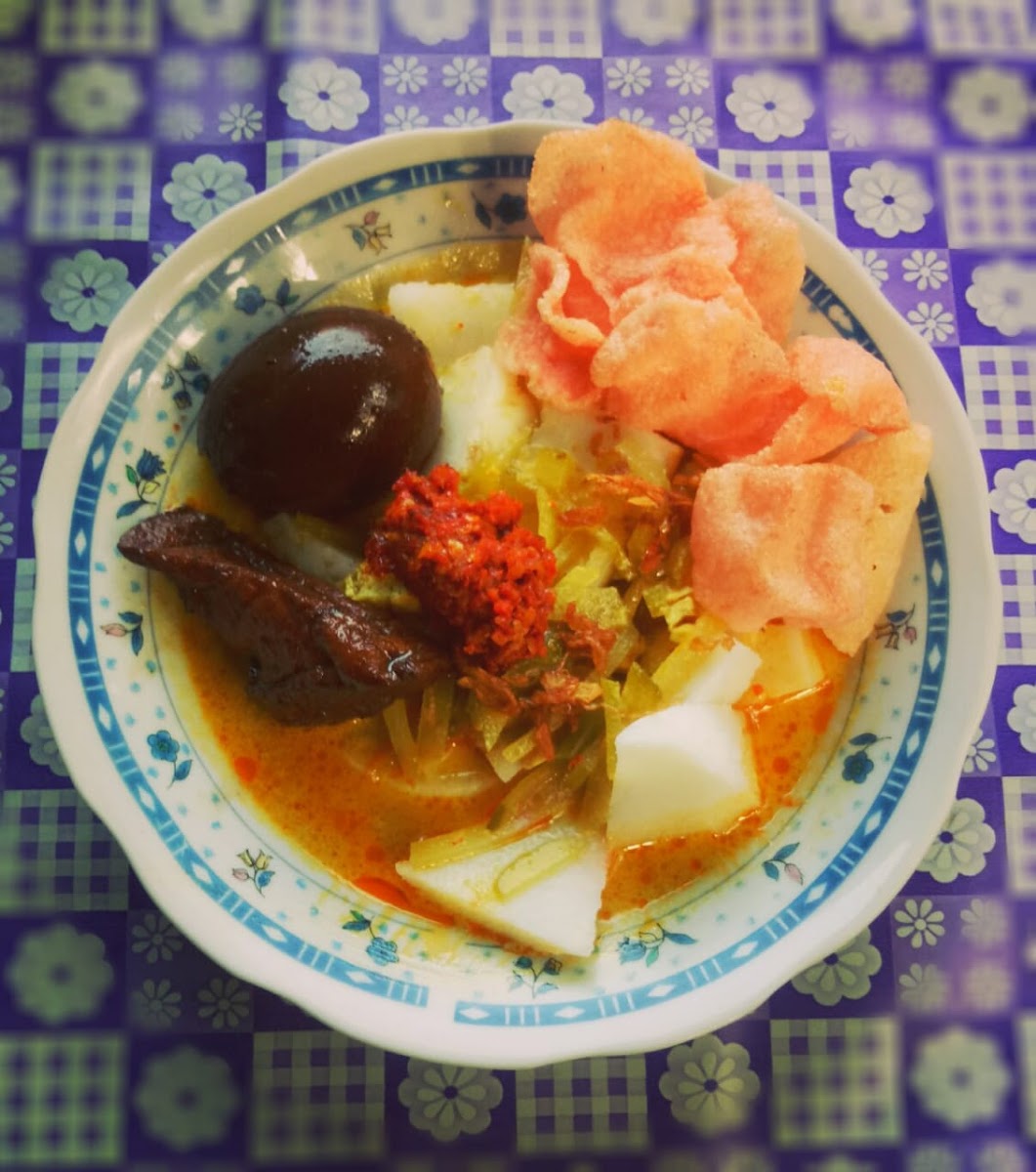 Nasi Uduk Maknyuz - BUDHE BEJO Photo 4