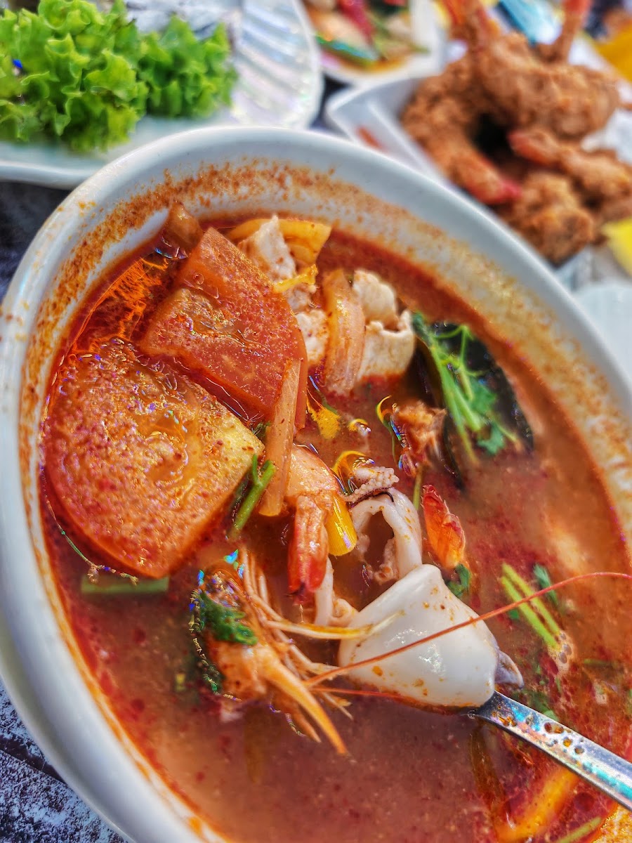 Elina Tomyam Photo 9